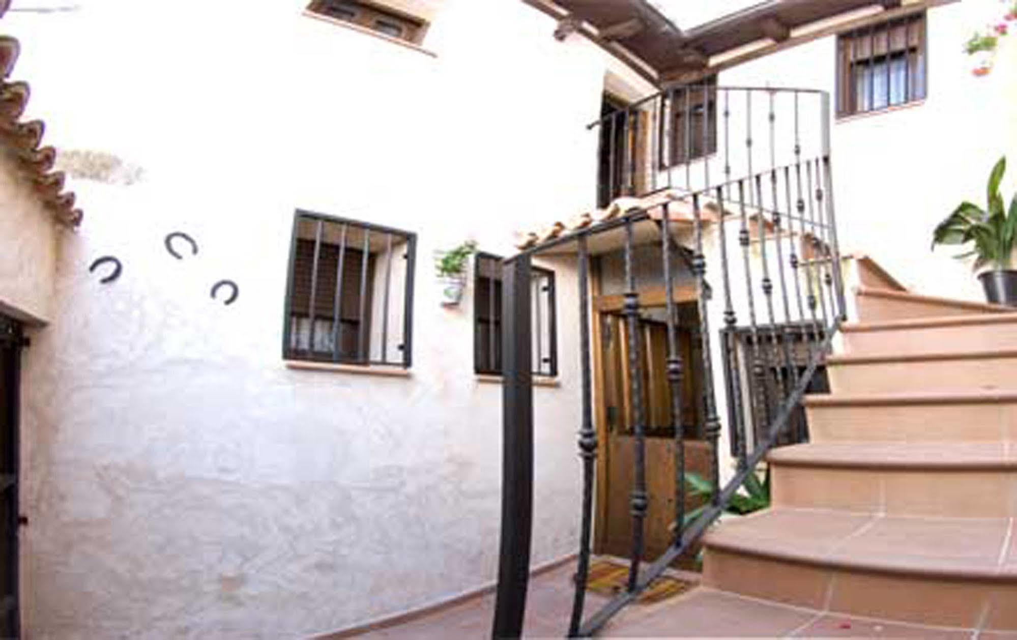 Apartamentos Valle Del Jerte El Huerto Del Cura Cabezuela Del Valle Eksteriør bilde